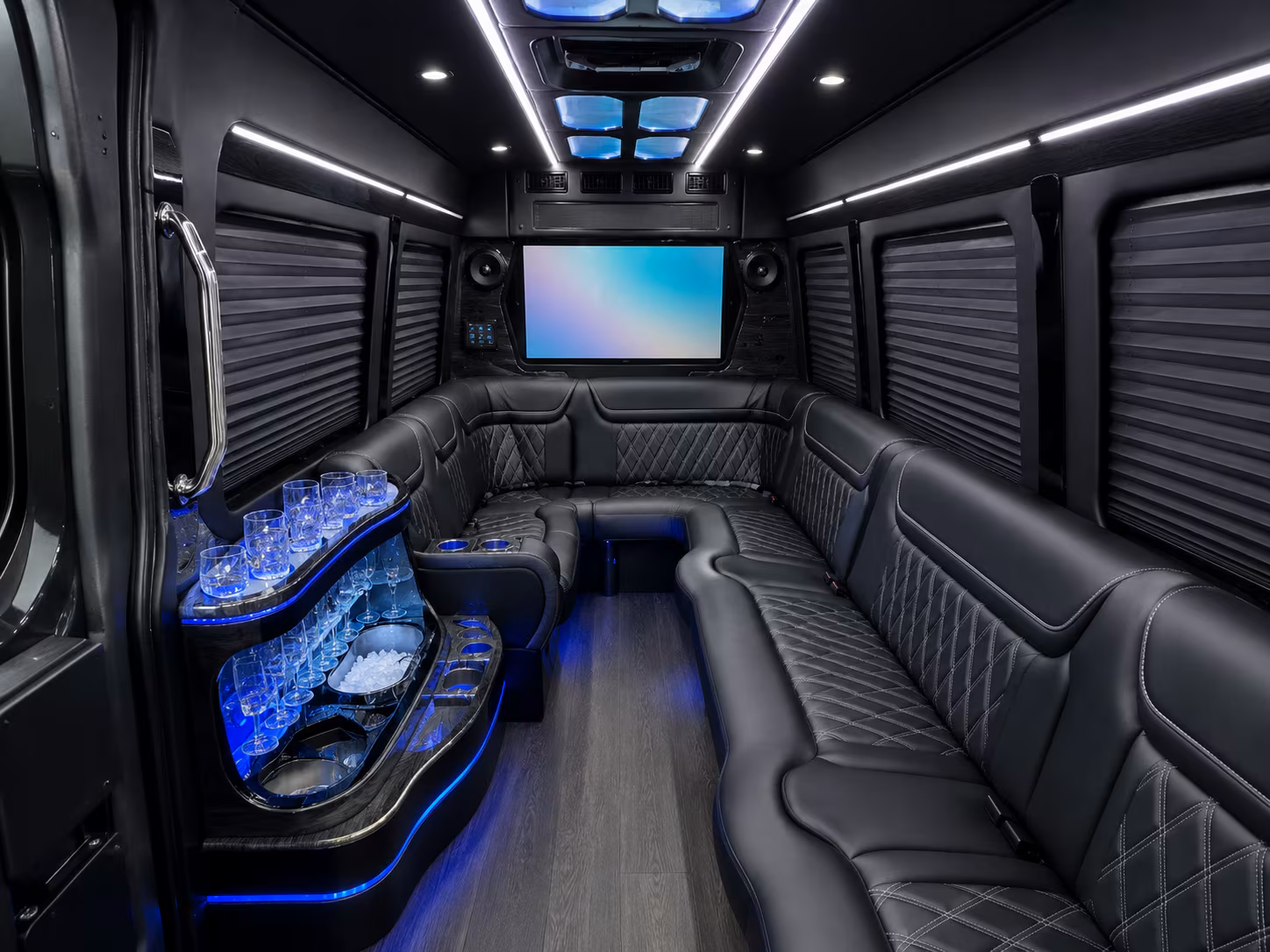 with nashuacharterbuscompany com you ll find the right bus for prom graduation and every school event