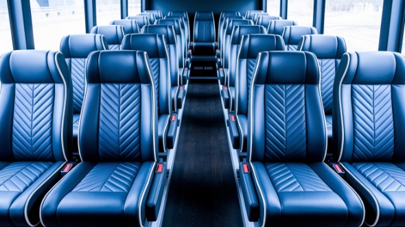25 passenger minibus rental waltham